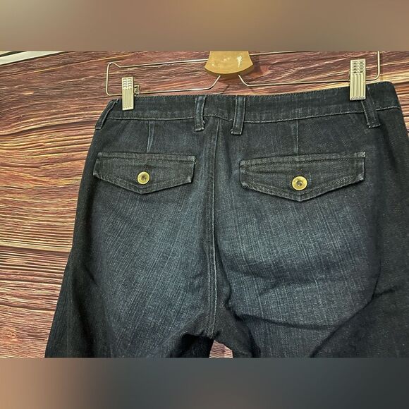 Banana republic Dark Washed, Straight Legged. Size 28. - Picture 3 of 6